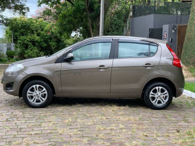 FIAT - PALIO - 2013/2013 - Prata - Sob Consulta