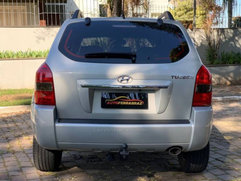 HYUNDAI - TUCSON - 2012/2013 - Prata - R$ 48.900,00
