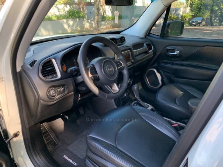 JEEP - RENEGADE - 2015/2016 - Branca - R$ 72.900,00