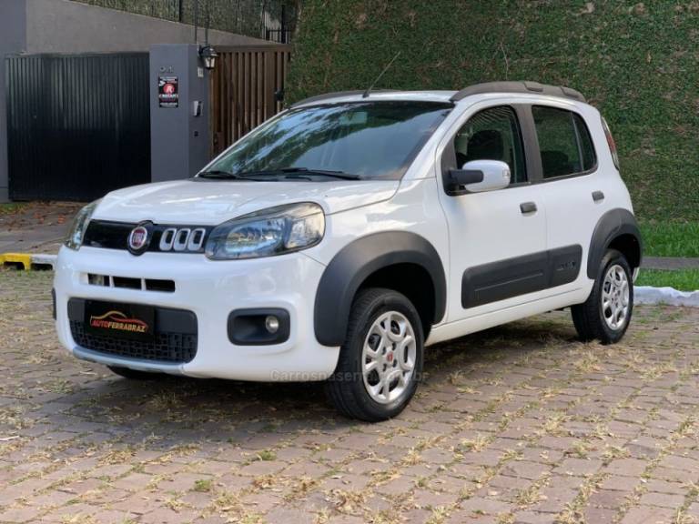 FIAT - UNO - 2016/2016 - Branca - Sob Consulta
