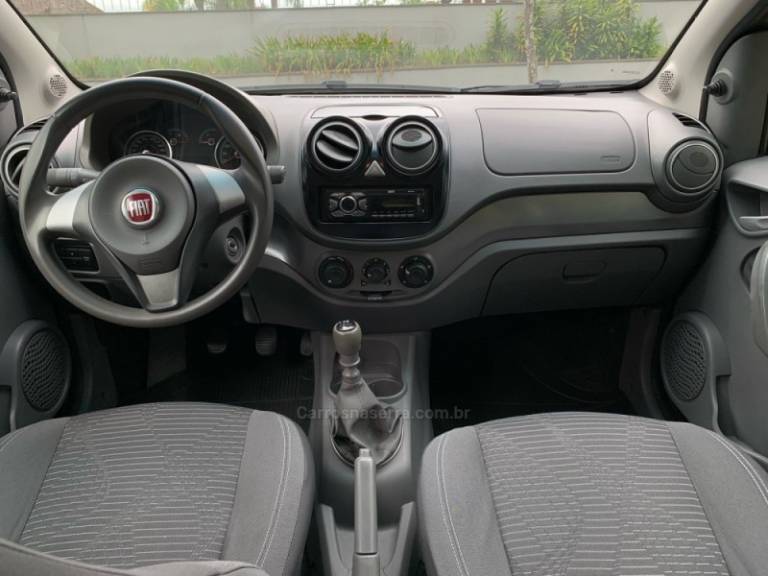 FIAT - PALIO - 2013/2013 - Prata - Sob Consulta